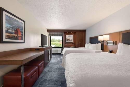 hampton inn by hilton wausau