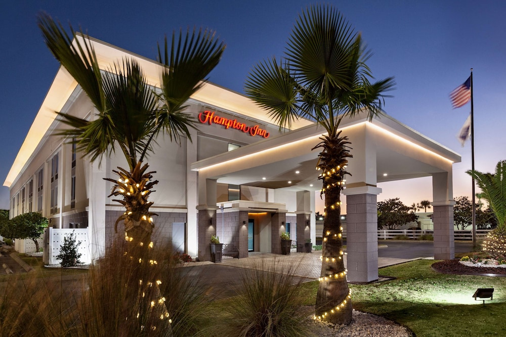 hampton inn waycross