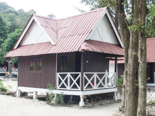 the barat perhentian beach resort