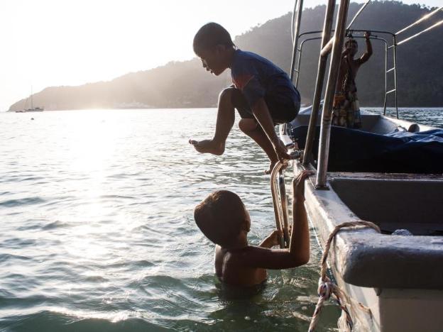 the barat perhentian beach resort