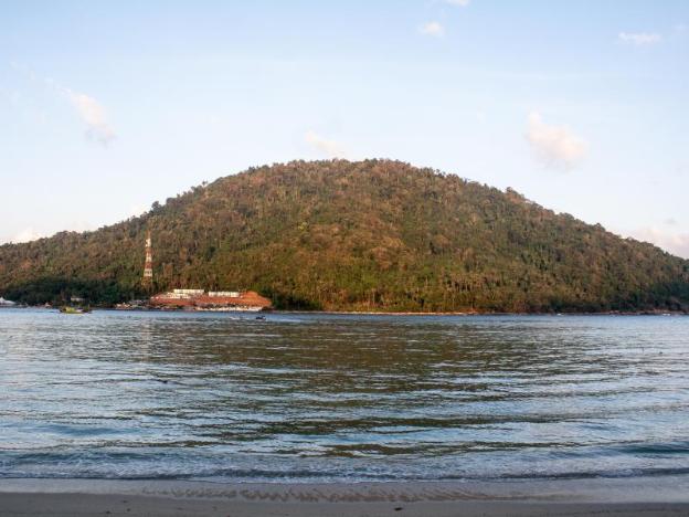 the barat perhentian beach resort