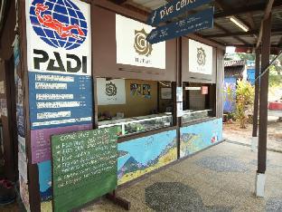 the barat perhentian beach resort