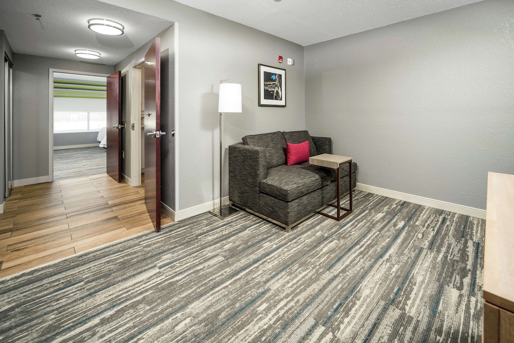 hampton inn wilson downtown