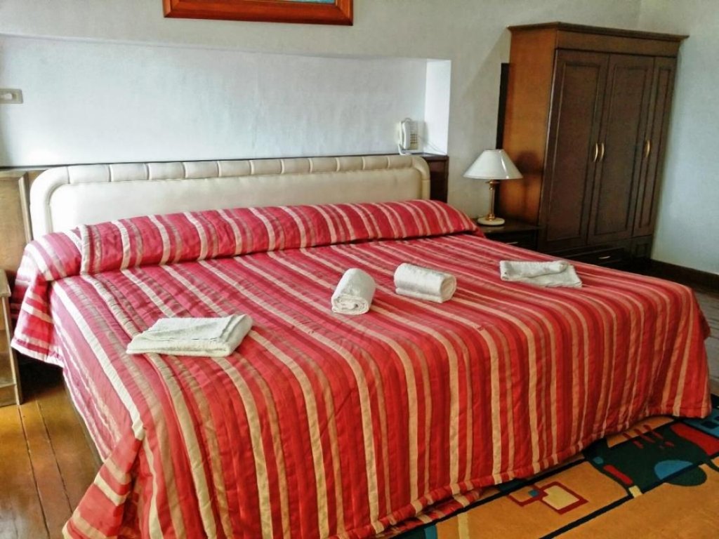 my little island hotel