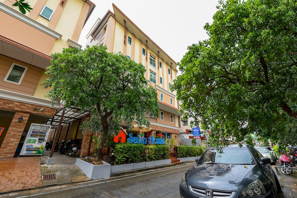 salin home hotel ramkhamhaeng