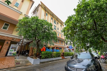 salin home hotel ramkhamhaeng