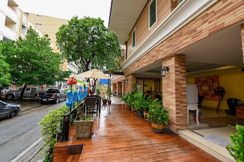 salin home hotel ramkhamhaeng