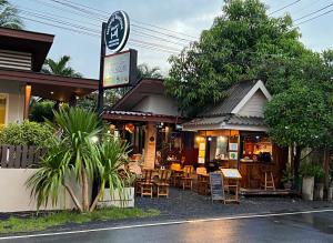 naiyang boutique resort