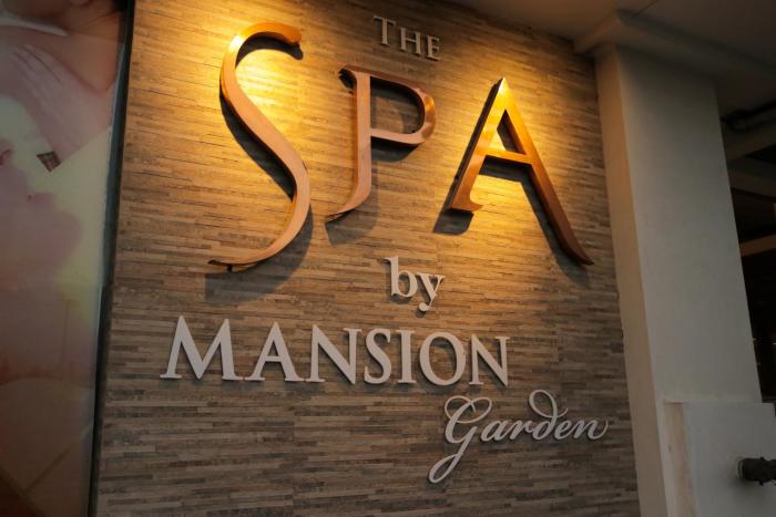 mansion garden hotel