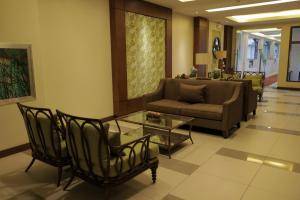mansion garden hotel