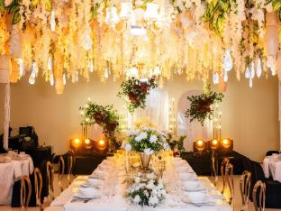 london beach resort and hotel