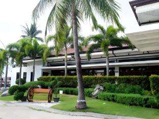 london beach resort and hotel