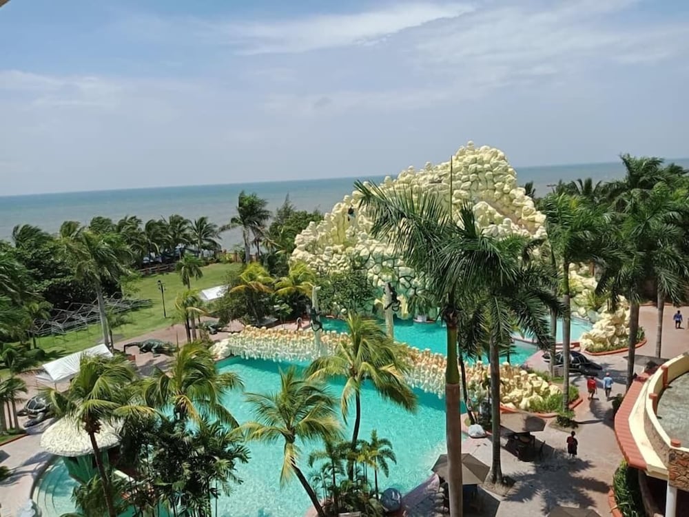 tanza oasis hotel and resort