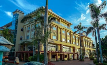 tanza oasis hotel and resort