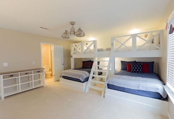 sandpiper beacon beach resort