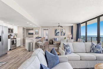 sandpiper beacon beach resort