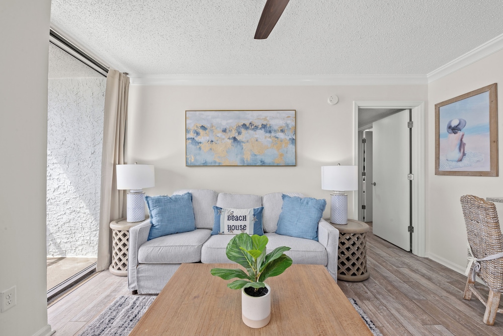 sandpiper beacon beach resort