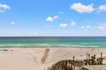 sandpiper beacon beach resort