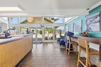 Sandpiper Beacon Beach Resort,,3 star