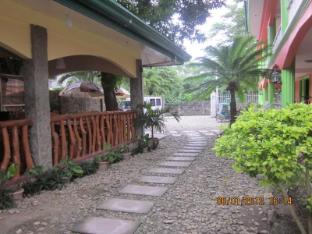 la solana suites and resort by cocotel