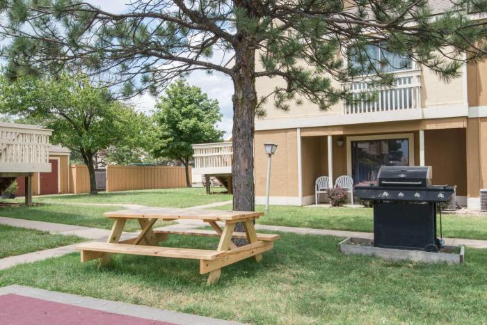 hawthorn extended stay by wyndham wichita