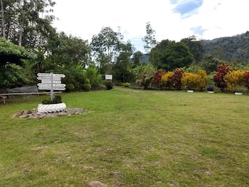 kinabalu poring vacation lodge hostel