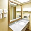 rodeway inn harbison area