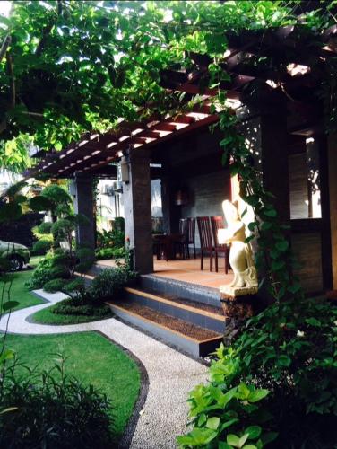 tanjung sari inn