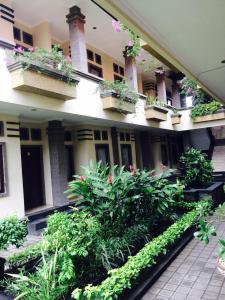 tanjung sari inn