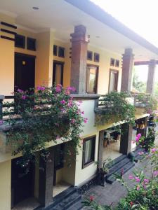 tanjung sari inn