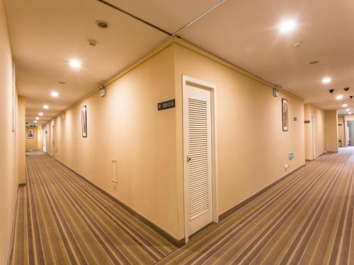 7 days inn suzhou park new district huaihai street