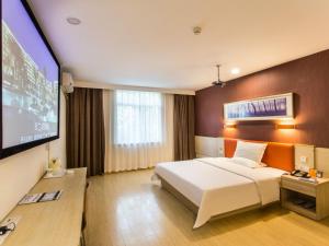 7 days inn suzhou park new district huaihai street