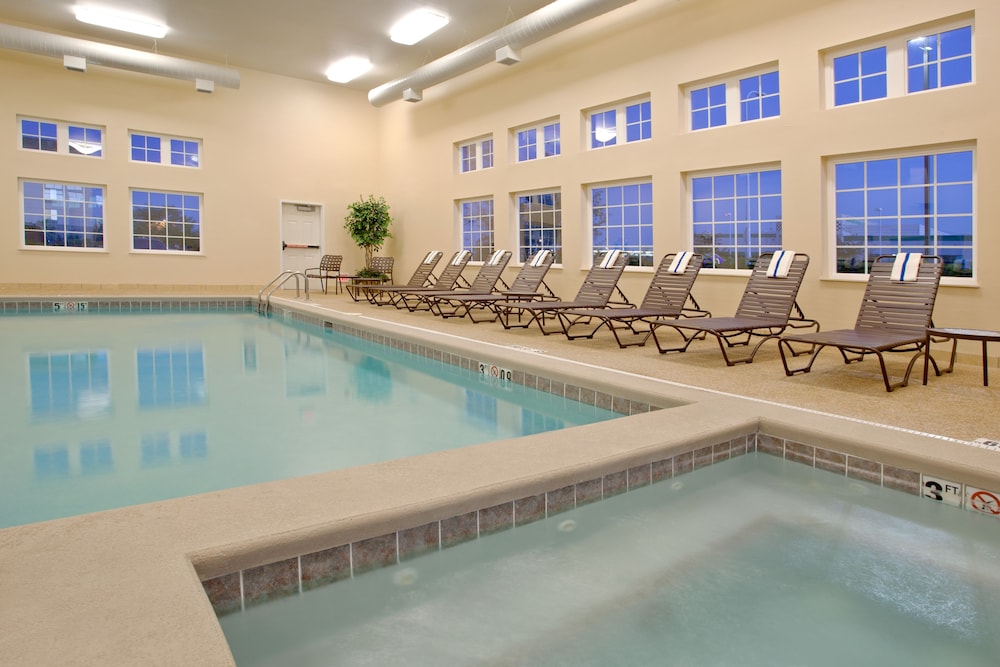 candlewood suites polaris by ihg
