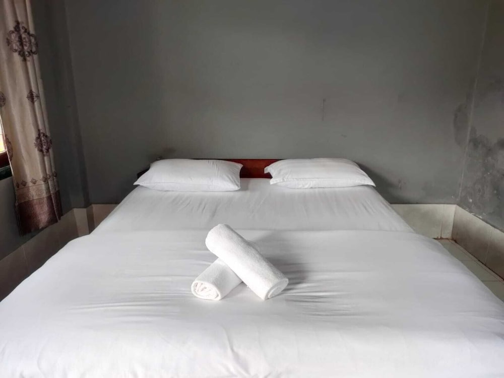 leokhamphasurt resort