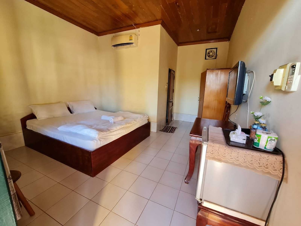 leokhamphasurt resort