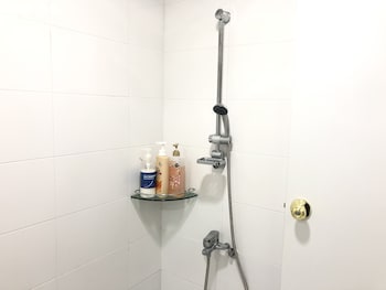 slow citi guesthouse hostel