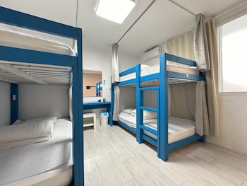 slow citi guesthouse hostel