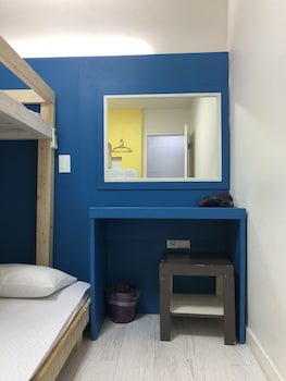 slow citi guesthouse hostel