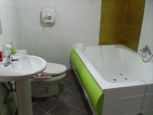 Wow Motel Gupo Station,,1 star