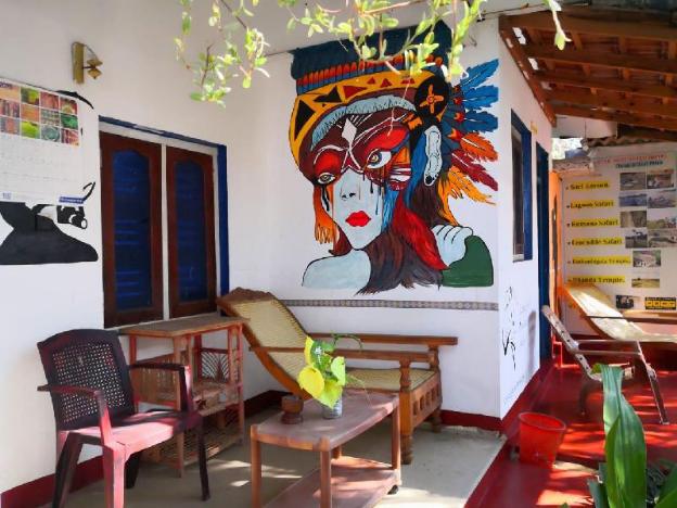 star rest beach hotel arugambay