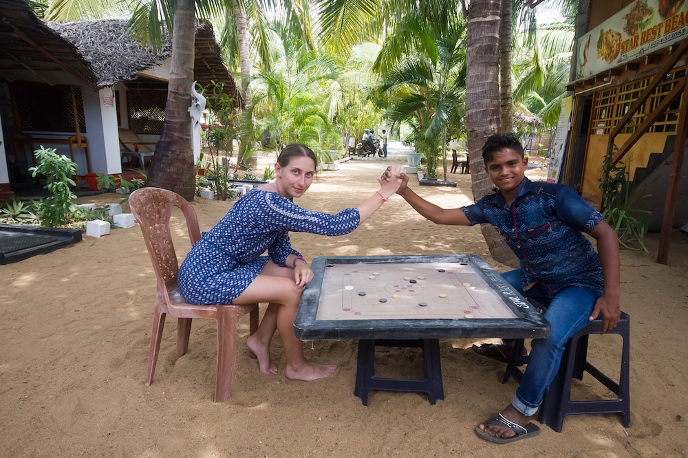 star rest beach hotel arugambay