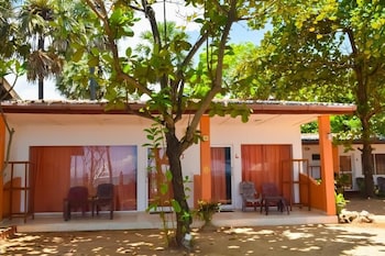 golden beach cottages