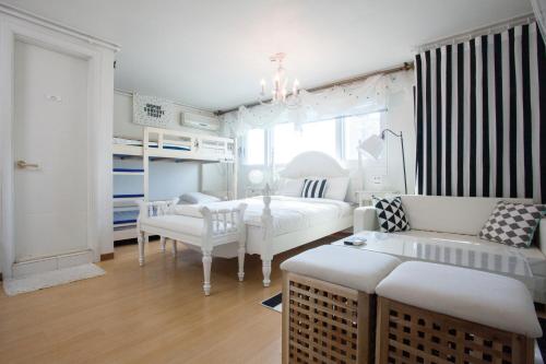 han river residence and guesthouse