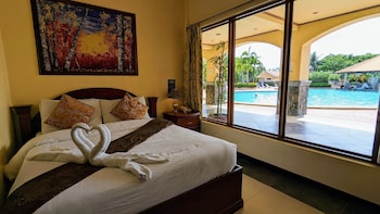 subic waterfront resort and hotel