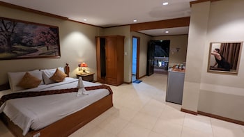 subic waterfront resort and hotel