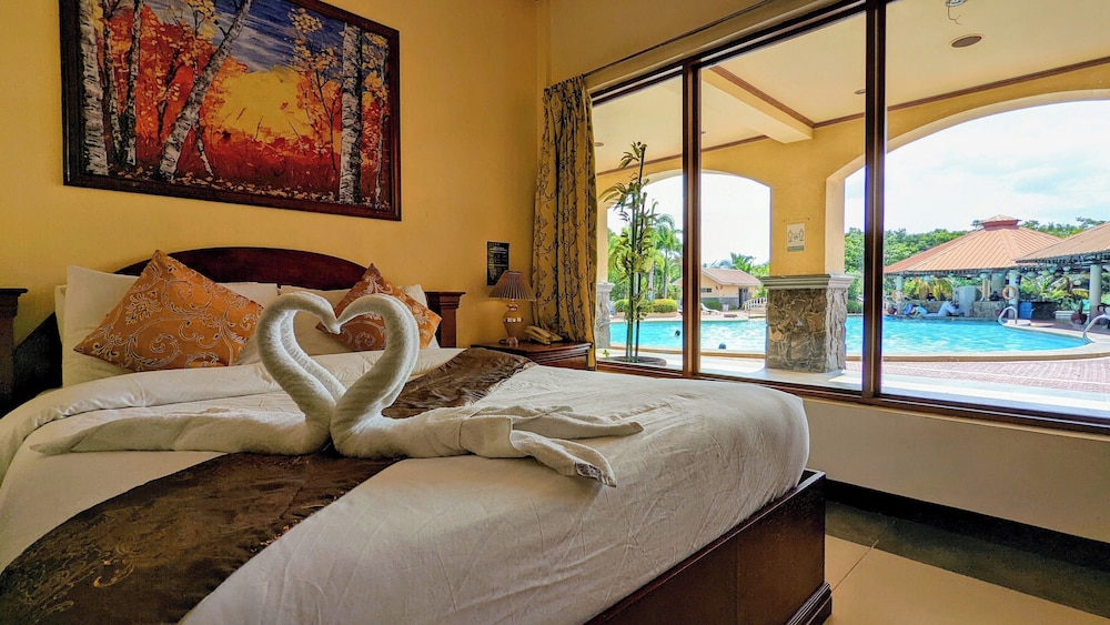 subic waterfront resort and hotel