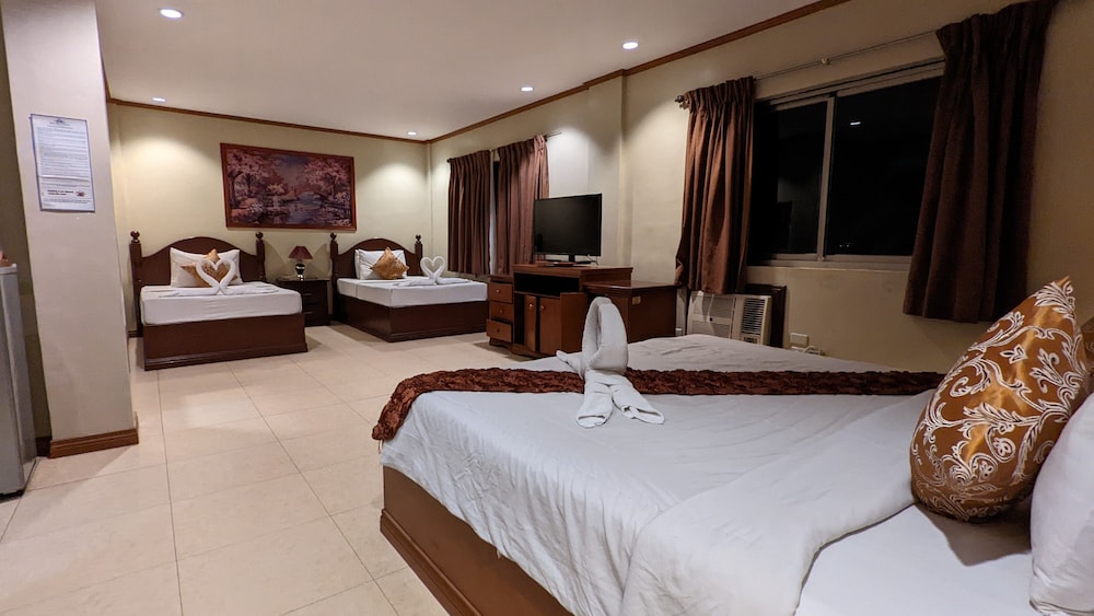 subic waterfront resort and hotel