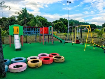 Subic Waterfront Resort And Hotel,Olongapo>>Central Luzon,3 star