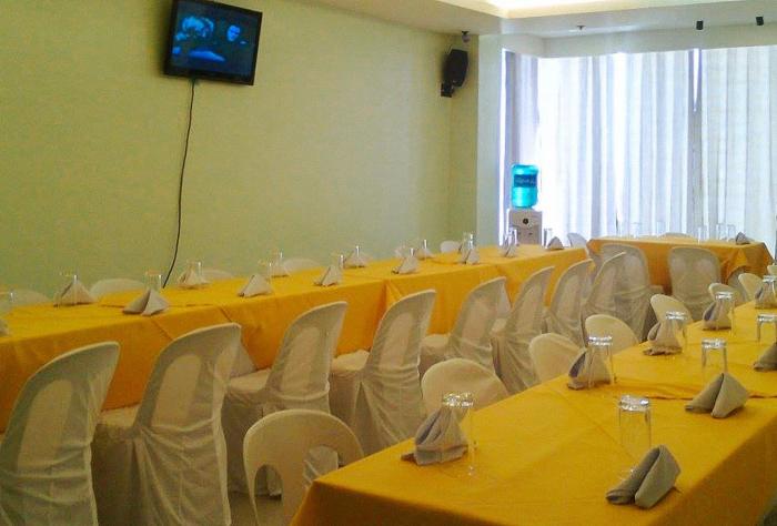 jade dragons suites davao