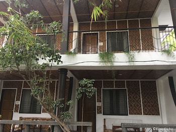 loves beach and dive resort